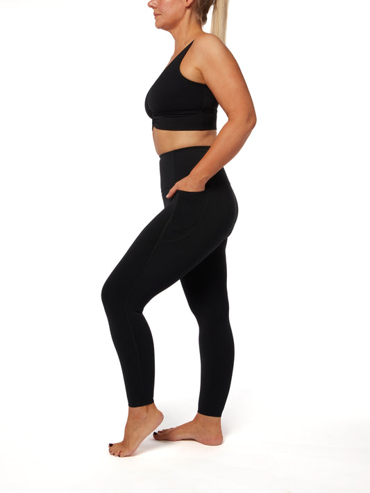 Air -  Sports Bra and Smooth High Waisted Leggings